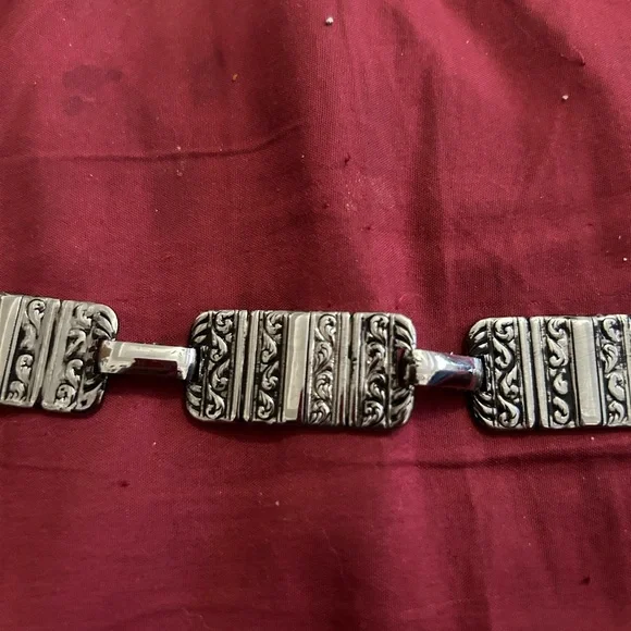 Women’s vintage fashion belt - Picture 2 of 2